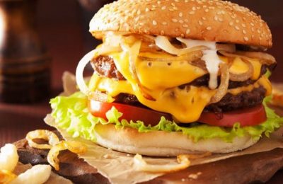 জাঙ্ক ফুড জৈবিক বার্ধক্যের দিকে ঠেলে দেয় : সমীক্ষা