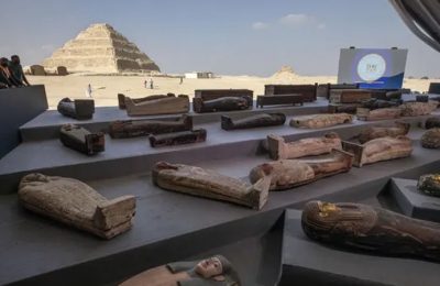 মিশরে ২৫০০ বছর পুরনো ১০০ কফিন উদ্ধার